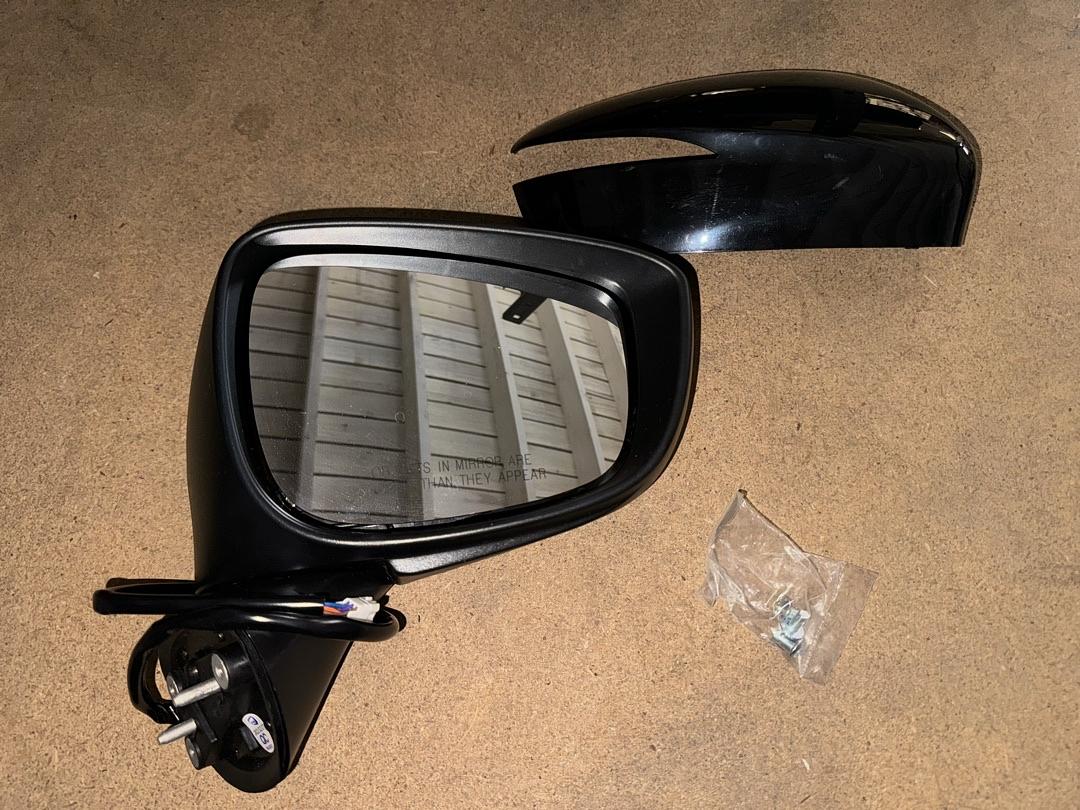 15-16 Mazda CX-5 Passenger Side Power Signal Mirror