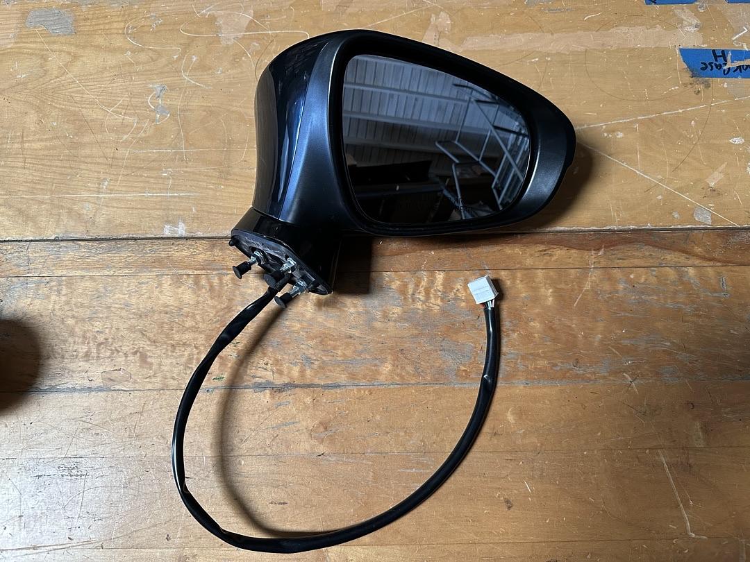 11-17 CT200H Heated Powered Right Passenger Side Door View Mirror w/Memory Turn Signal Puddle Light