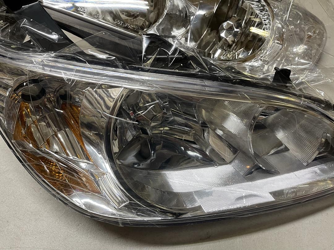 YITAMOTOR¬Æ 2004 2005 Honda Civic Headlight Assembly Chrome Housing Headlamps Clear Lens