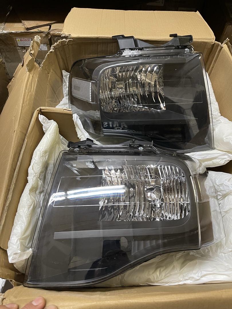 HL-OH-FEXP07-BK-CL1 Black Housing Clear Lens Headlights Compatible with 2007-2014 Expedition, Driver & Passenger Side