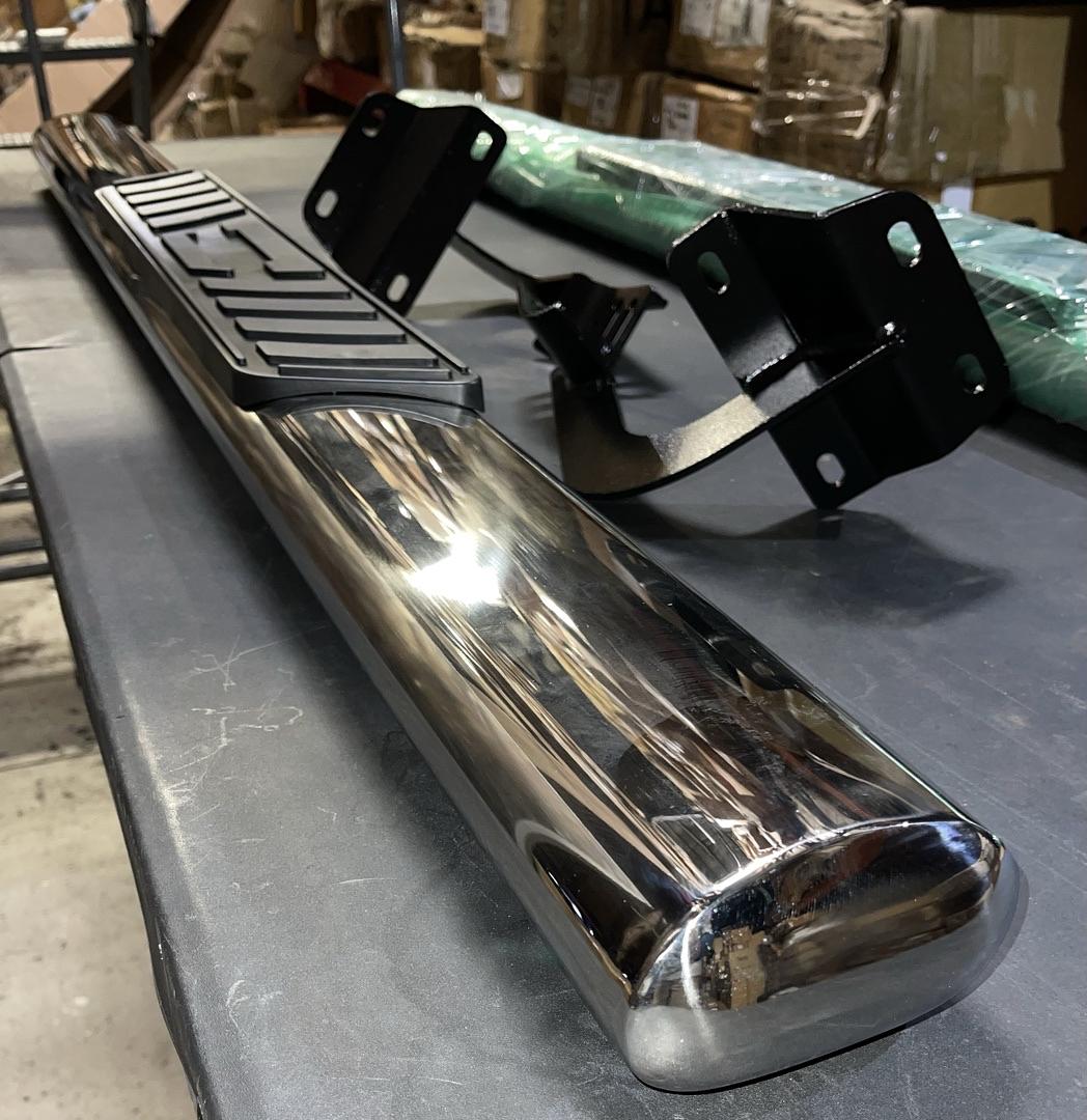 5 inch Chrome Oval Ford F-150 / F-350 Nerf Bars / Running Boards for 2015 to 2020