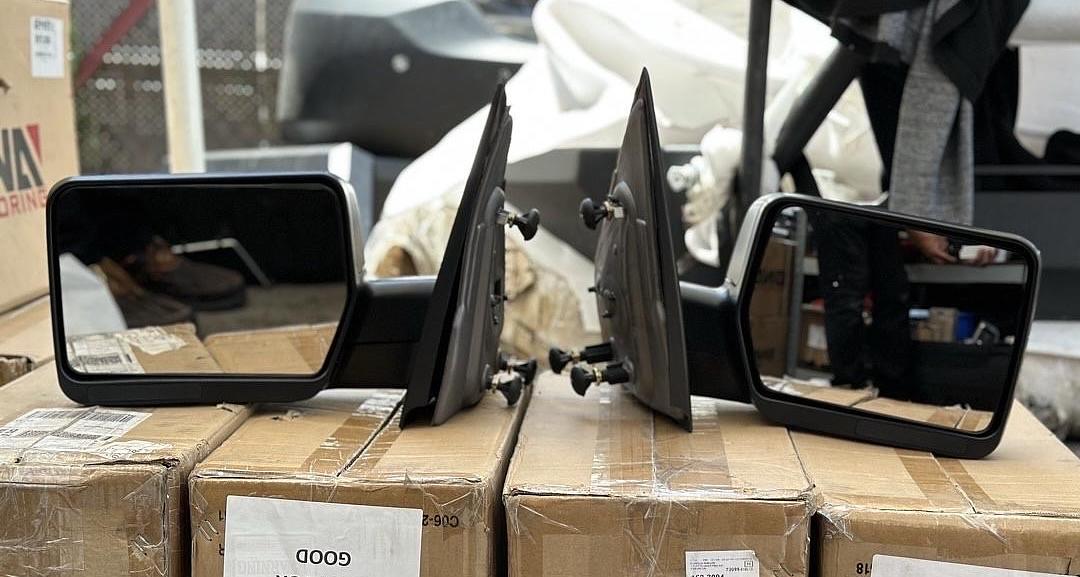 Manual Mirror for Ford F-150 for 2004 to 2014