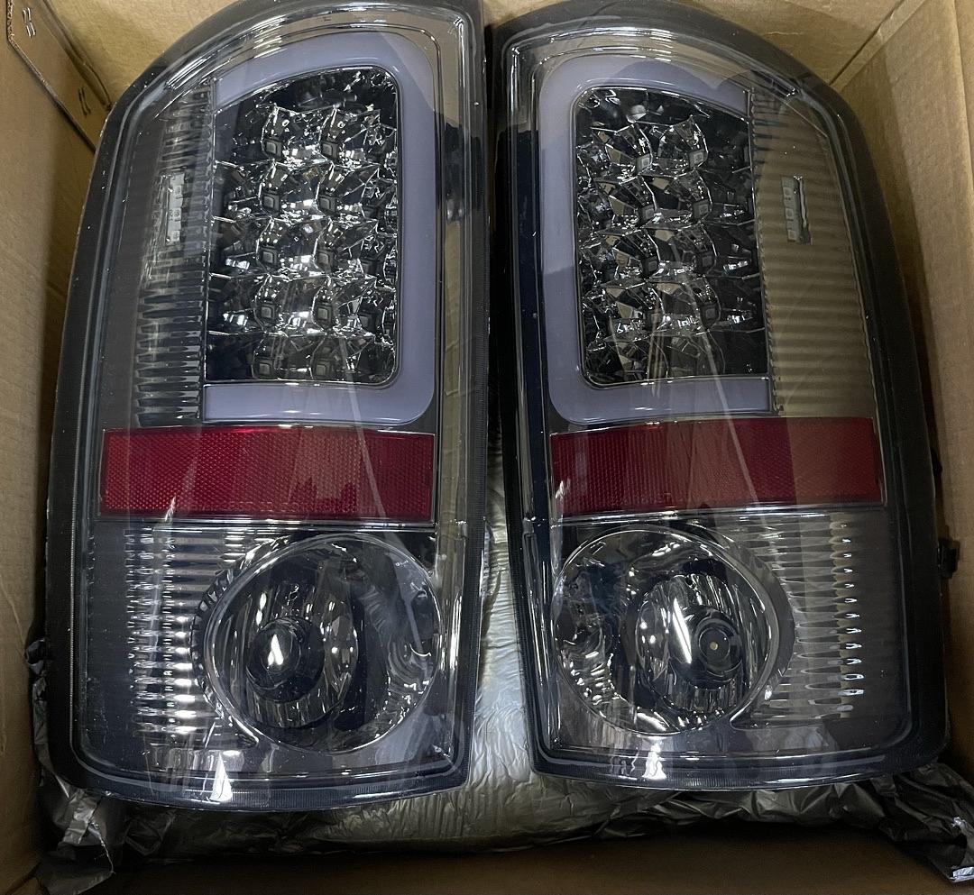 LED 3D Tail Light Assembly Driver & Passenger Side [Compatible with 07 to 09 Dodge Ram 1500 2500 3500]