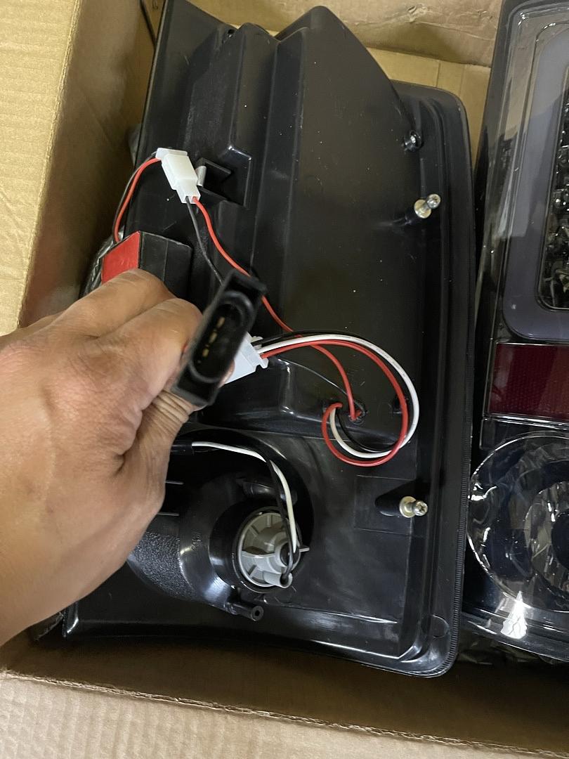 LED 3D Tail Light Assembly Driver & Passenger Side [Compatible with 07 to 09 Dodge Ram 1500 2500 3500]