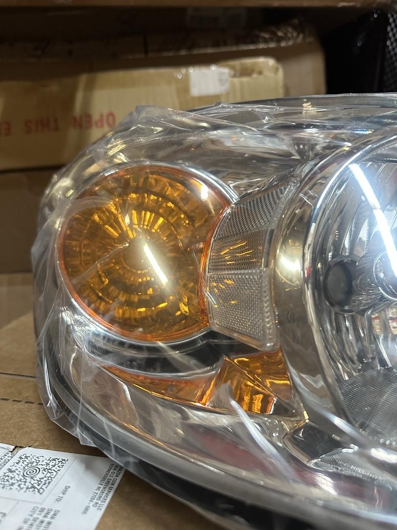 05-10 Chevy Cobalt Pontiac G5 Pursuit Headlights - Chrome Housing Clear Corner