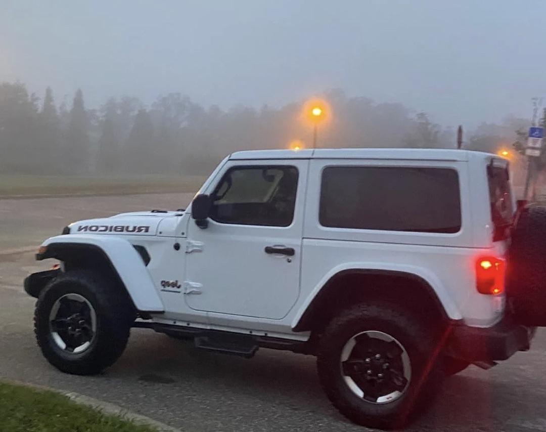 18-23 Jeep Wrangler JL 2 door iamor stepper (Ia10naa6b)