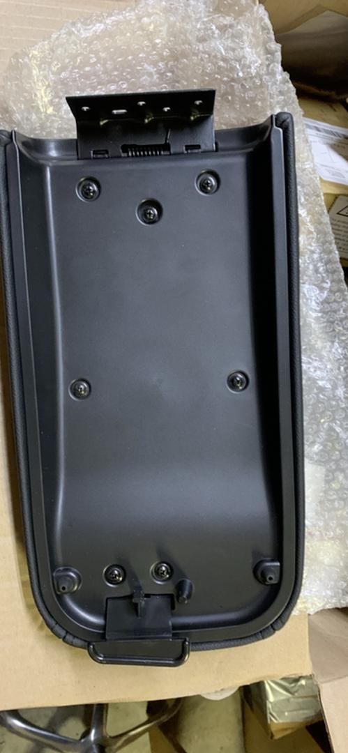 OE Style Leather Center Console Armrest Lid Assembly w/Latch