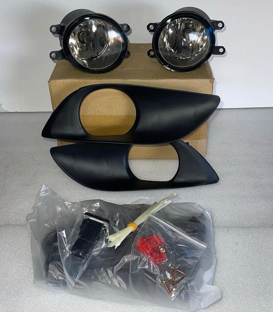 . Toyota Yaris Hatchback Smoked Fog Lights for 2009 to 2011