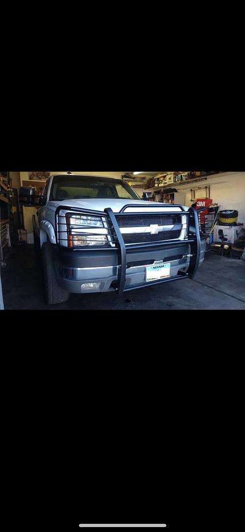 OB GRILL-G-008-BK Compatible with 00-02 Silverado/Sierra 2500HD 3500HD Front Bumper Brush Grille Guard