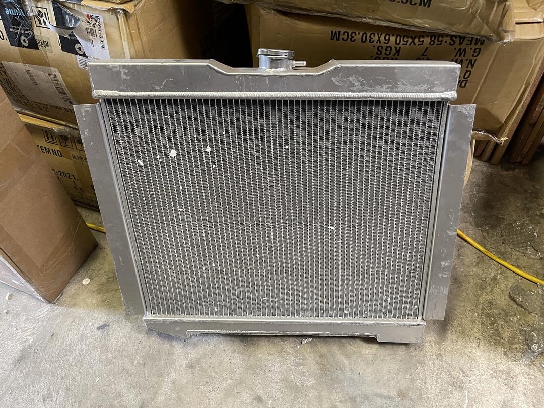 AS IS RA-CHARGER74-3 74 DODGE CHALLENGER 50-54 CHEVY BEL AIR / 53-54 CORVETTE 3-Row Full Aluminum Radiator