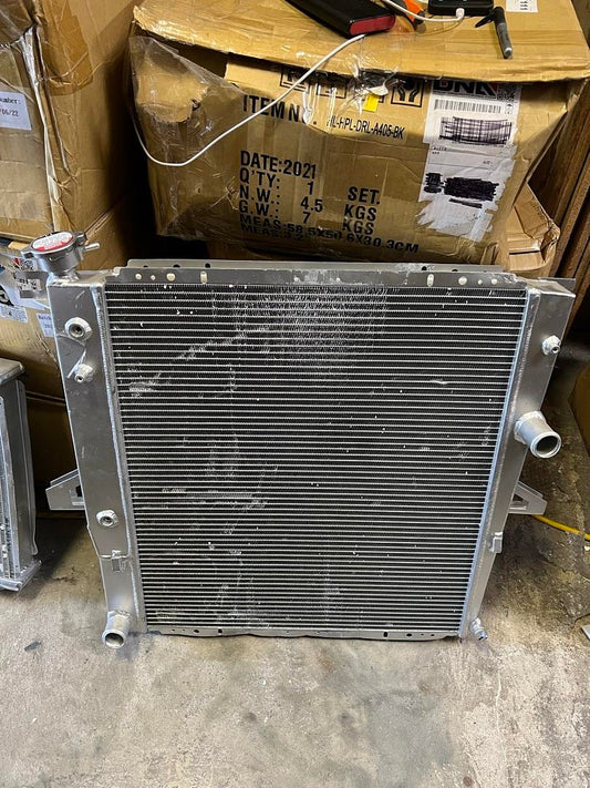 AS IS RA-FE98-3 98-03 Ford Explorer 98-10 Mazda B4000 AT/MT 2.3L 4.0L radiator