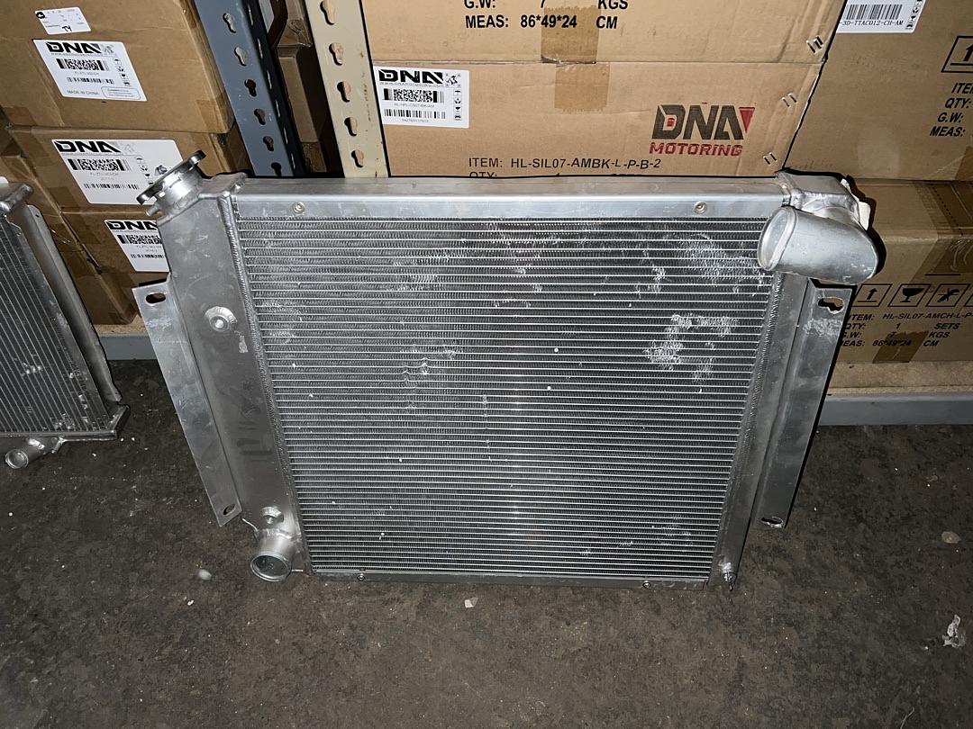 70-81 international scout II V8 full aluminum radiator 3-row