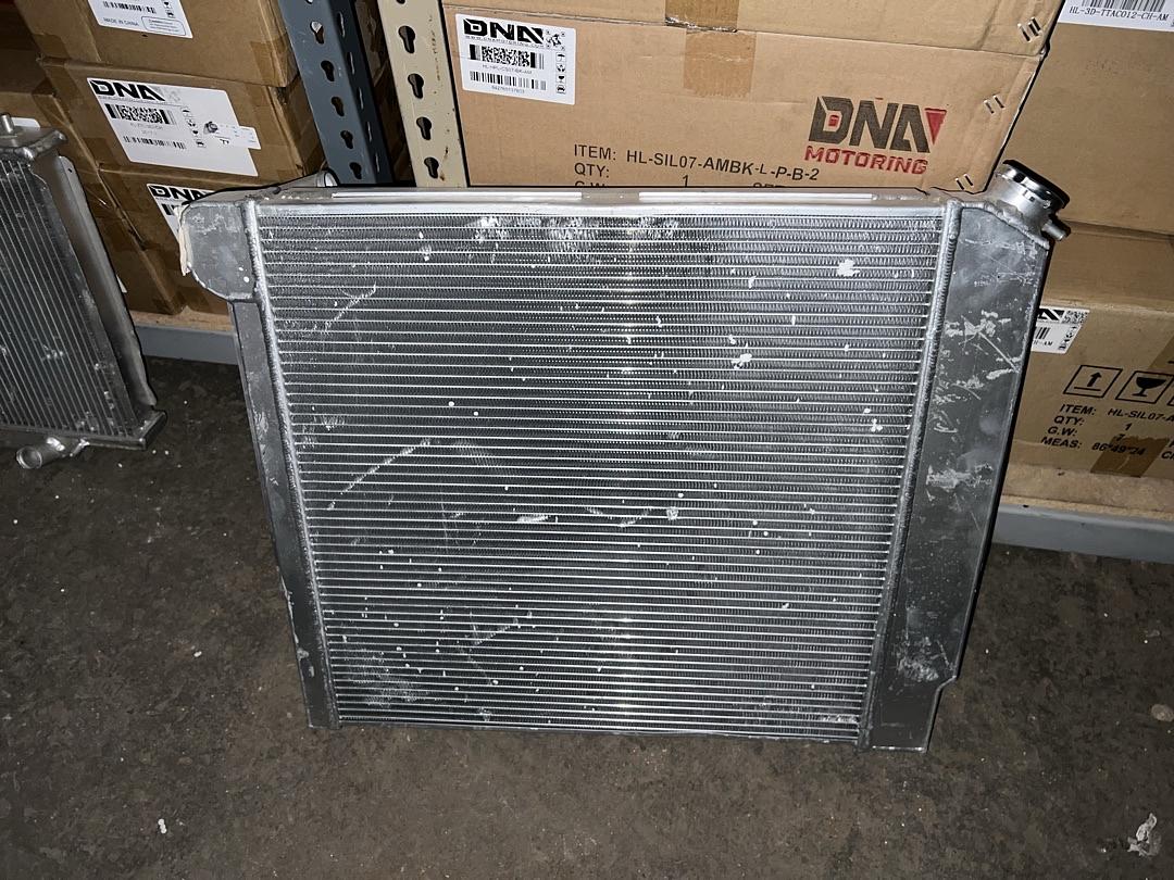 70-81 international scout II V8 full aluminum radiator 3-row