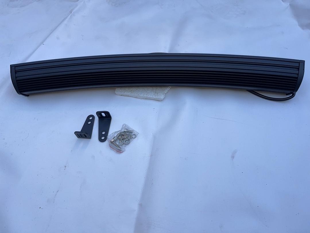 30‚Äù curved Led Bar universal w/ basic brackets
