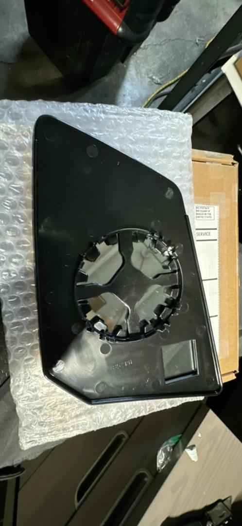 Passenger Right Side Heated Mirror Glass Replacement for GMC Acadia | Saturn Outlook | Chevrolet Traverse 2007-2016