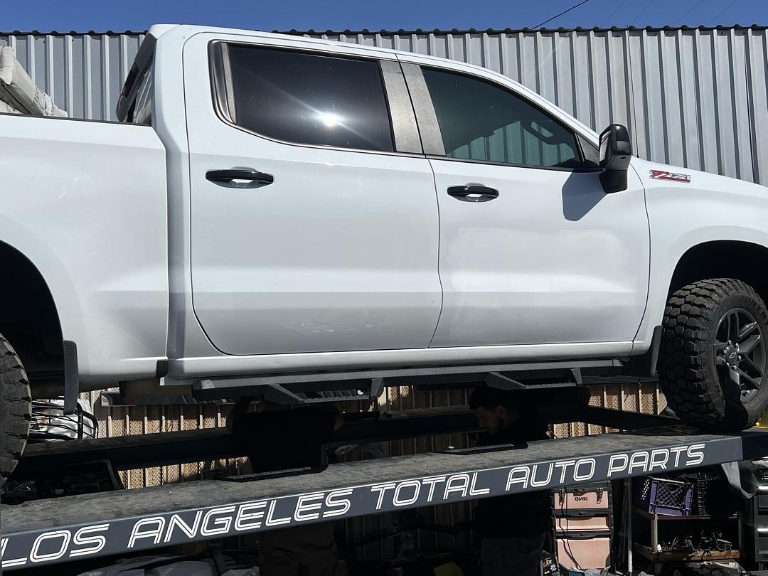 19-on Chevy Silverado Crew Cab