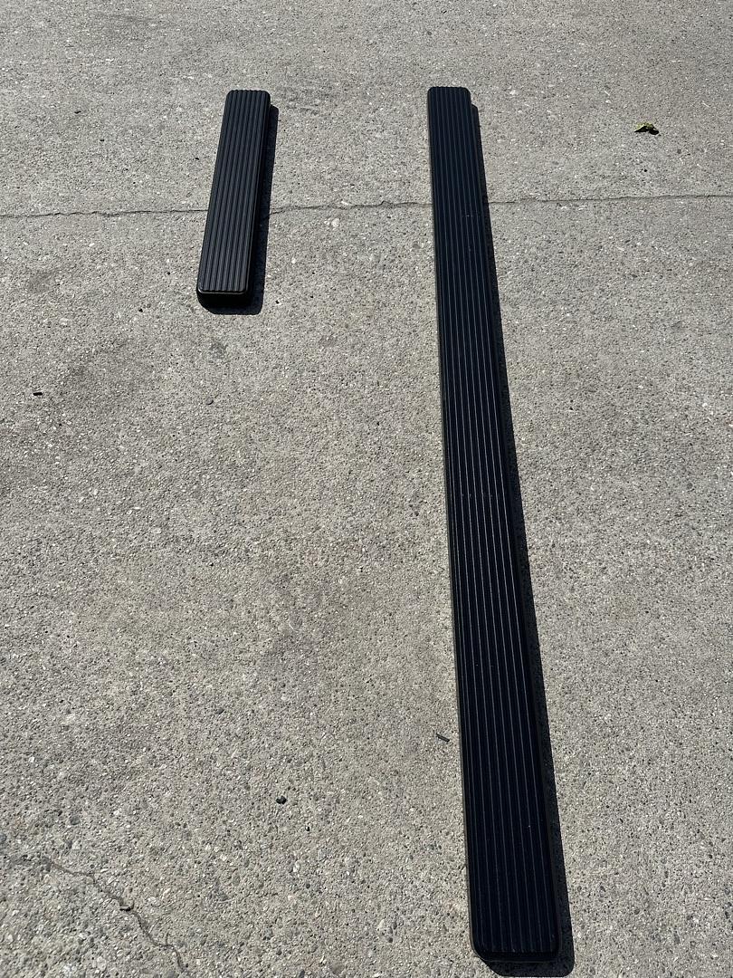 or IB-F5415B Ford Transit 2015-2023 Full Size Van 3-Door (Exclude 2022-2023 E-Transit) (Nerf Bars Side Steps Side Bars)