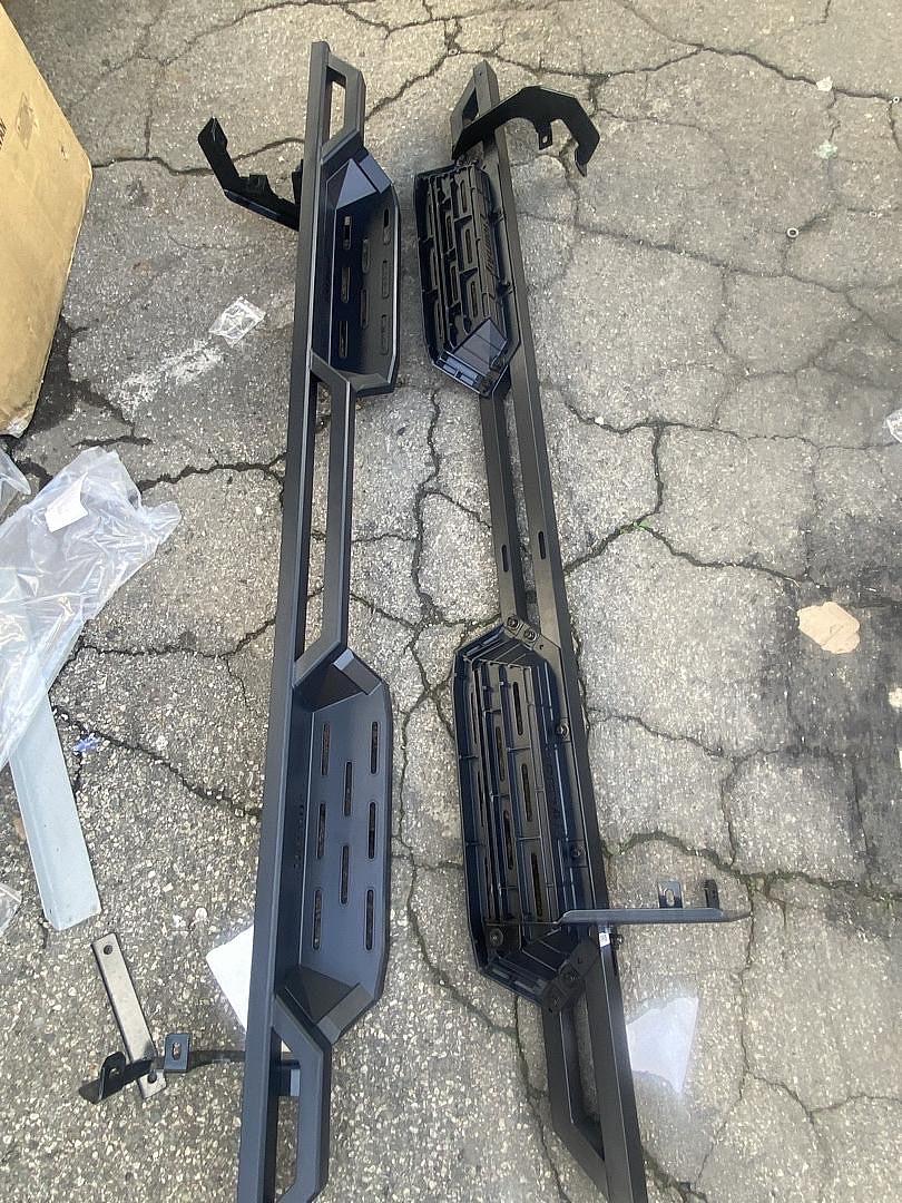 Ford F150 EXTENDED (Supercab) CAB IArmor Steppers