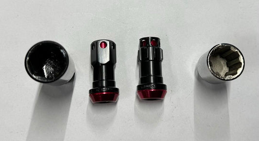 16Pcs M12 x 1.5 Closed End Wheel Lug Nuts + 4Pcs Lock Nuts + Key + Extension Adapter, 22mm OD/45mm Height, Red Accents/Black Body