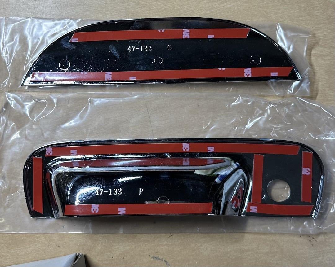 47-133 Chrome Tail Gate Handle cover 97-03 Ford F-150 97-05 F-250 F-350 SUPER DUTY 97-05 FORD EXPLORER SPORT TRAC