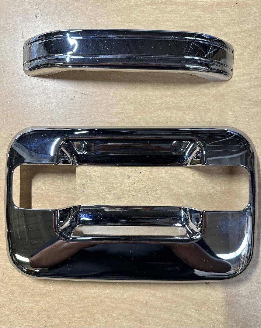 47-110-4 2004-2014 Ford F-150 (4 Doors) CHROME DOOR HANDLES WITH keypad (1 HANDLE MISSING)