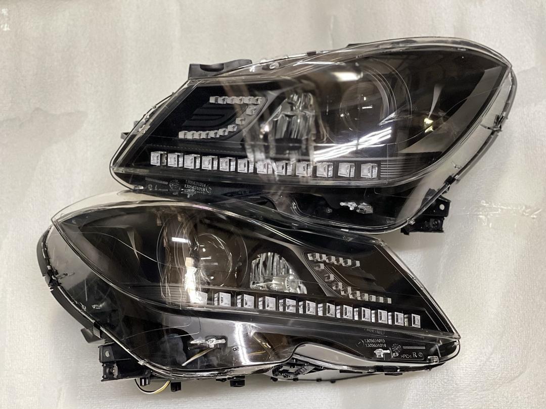 12-15 MERCEDES C180 C250 C300 C350 C63 Black HOUSING AND CLEAR DRL LED PROJECTER HEADLIGHTS