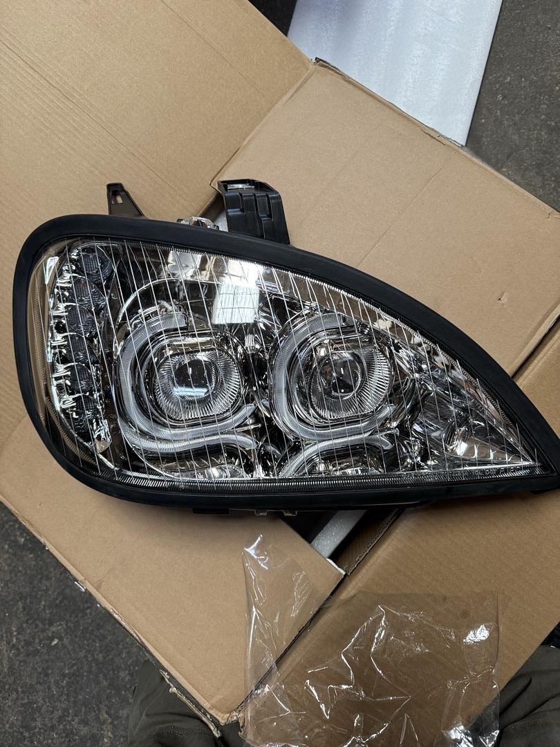 passanger only Chrome Amber Signal Dual Halo LED DRL Projector Headlights Compatible with 05-17 Columbia,Left & Right Side