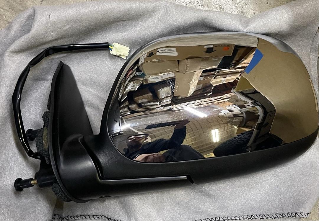2000 to 2002 Toyota Tundra Power Side Door View Mirror Left Driver Conductor Chrome Cromados