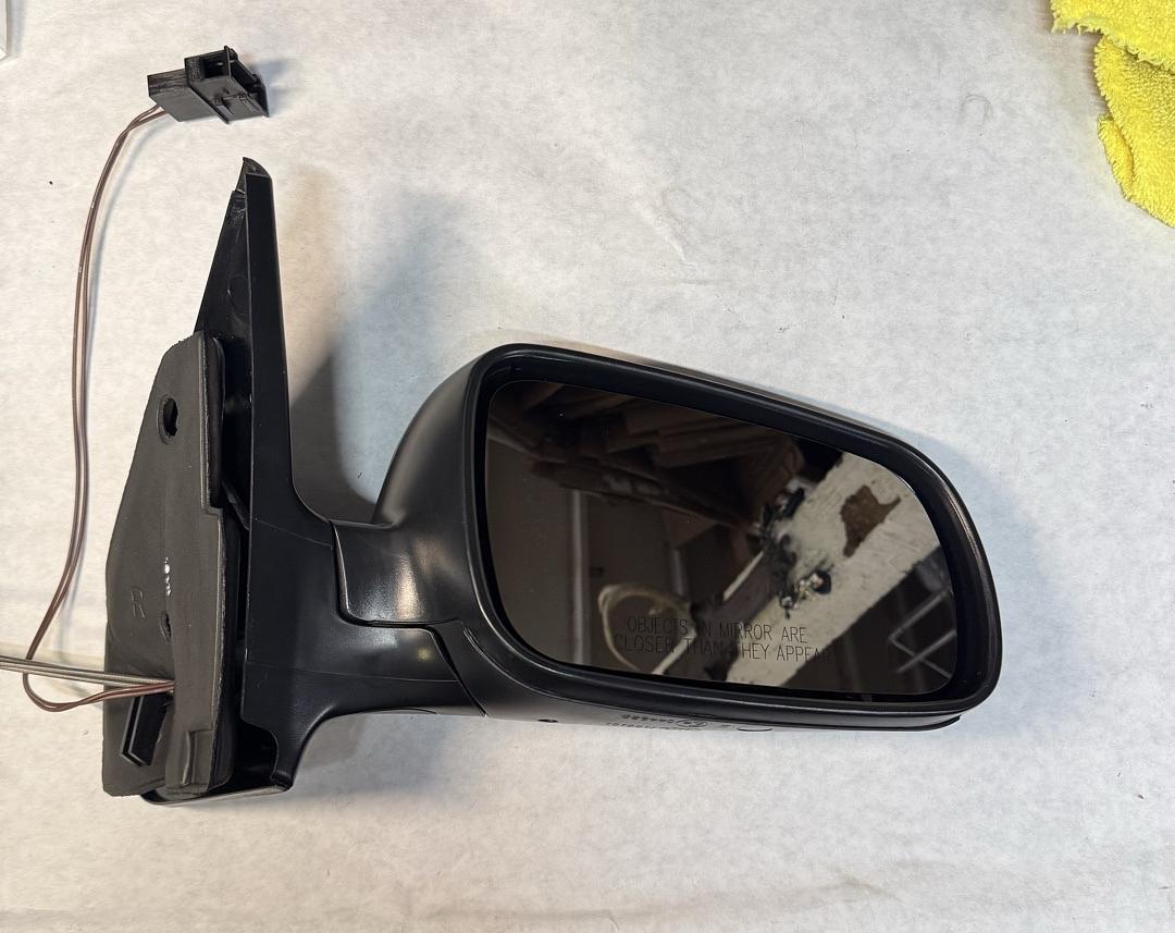 Need to Assemble OEM-MR-VW1321117 Right Side Manual Adjustment Heated Foldable Rear View Mirror Compatible with 1999-2005 Golf/Jetta