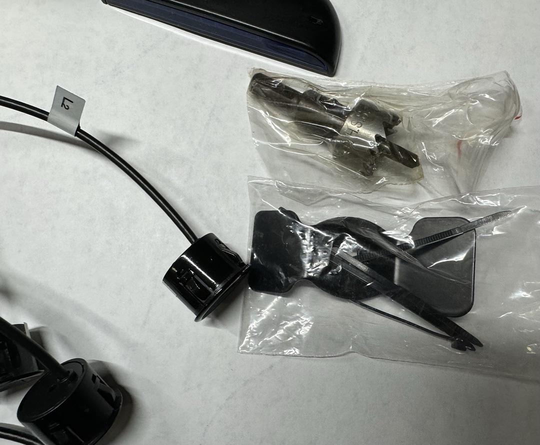 Universal Car Reverse Parking Radar System 4 sensors distance detection