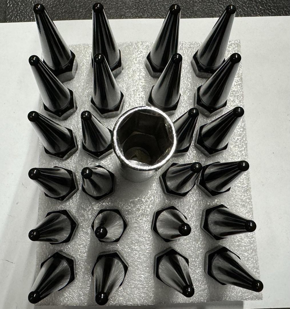 24Pcs M14 x 1.5 23mm OD/112mm Height Close End Lug Nuts + Adapter, Black
