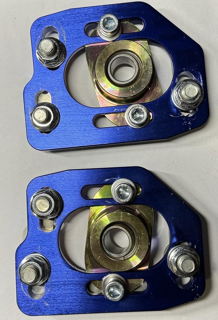 (As Is) CBK-PLT-FM90-BL Front Camber/Caster Plates Blue [for 90-93 Ford Mustang]