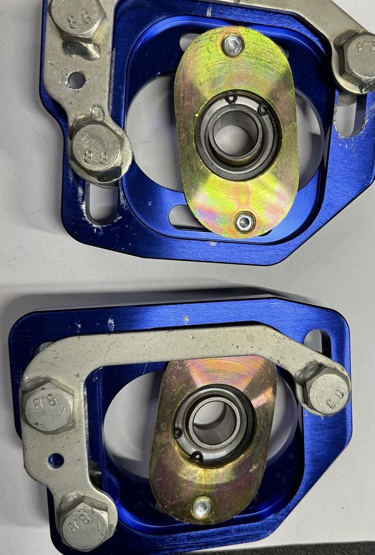 (As Is) CBK-PLT-FM90-BL Front Camber/Caster Plates Blue [for 90-93 Ford Mustang]