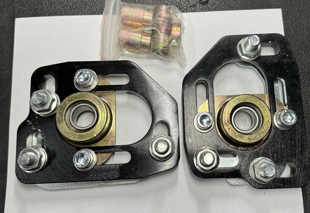 Front Camber/Caster Plates Black [For 90-93 Ford Mustang]