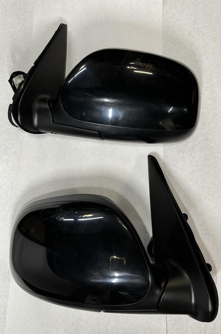 2005 to 2006 Toyota Tundra Pair Left and Right