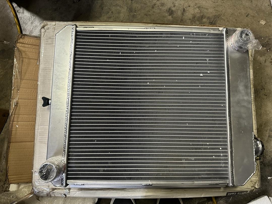3-Row Full Aluminum Radiator 18.75 x 22.75 x 2.50