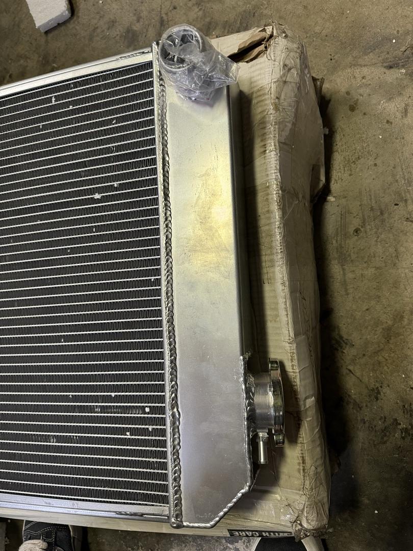 3-Row Full Aluminum Radiator 18.75 x 22.75 x 2.50