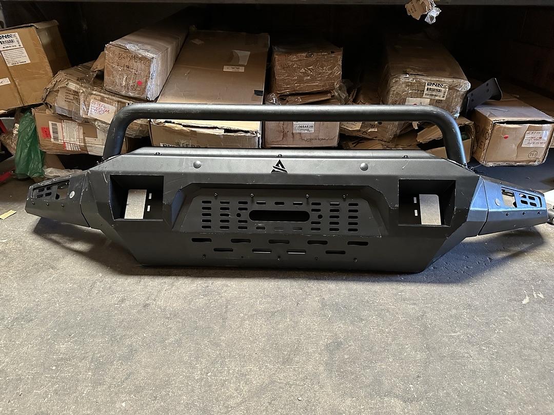 23-24 Ford Super Duty Models Off Road Steel Bumper