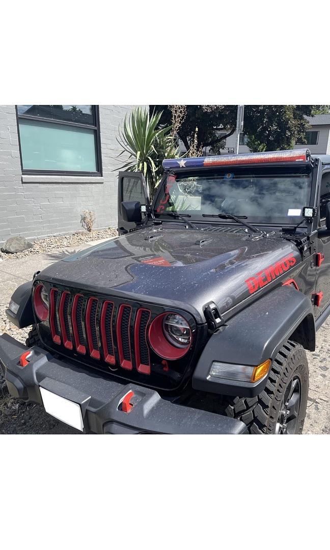 18-23 Jeep Wrangler JL A-Pillar LED Light Bar Mount Brackets Black Steel With 2x LED Work Light