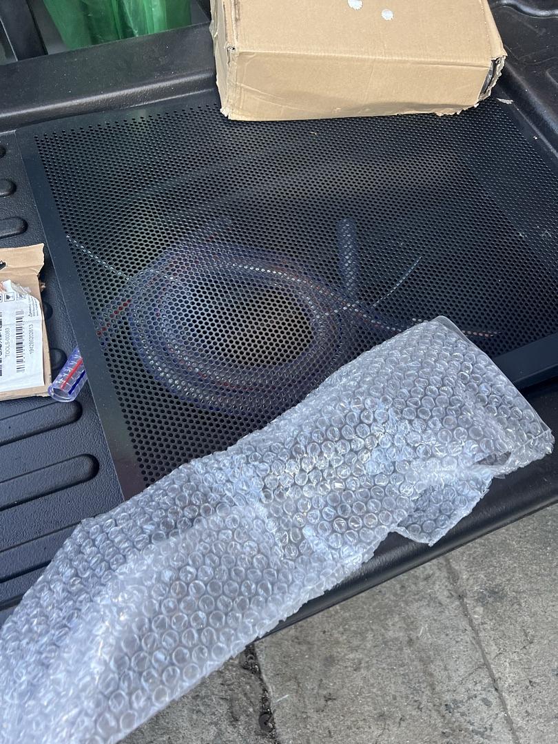 17 Gallon Electric Oil Drain Pan with Pump, Evacuation Hose, T-Handle, Low Profile for Trucks Buses RVs