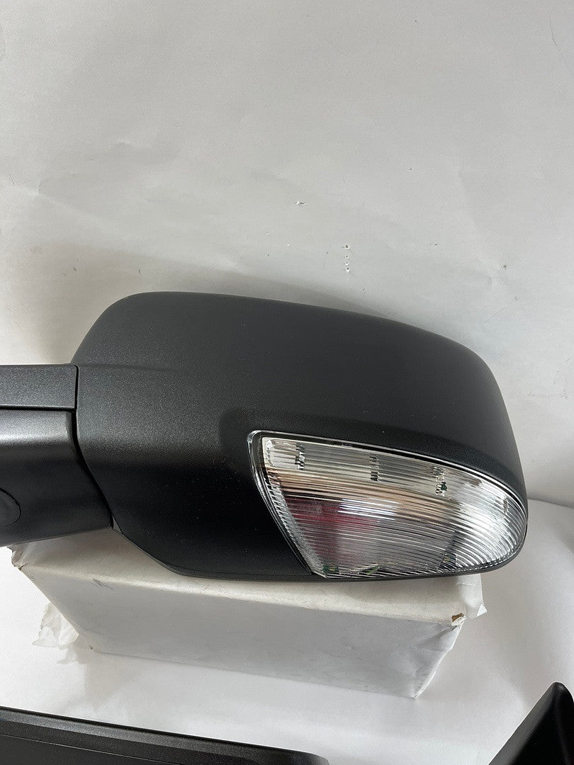 TWM-037-OE-T888-BK-09-16 Dodge Ram 1500 Heated Defroster Mirror with LED Signal / Black