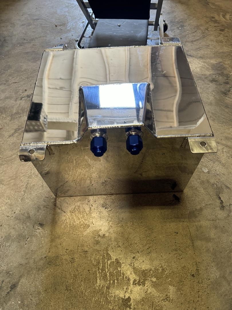 8 Gallons Aluminum Top-Feed Fuel Cell Gas Tank 15" (L) x 12.5" (W) x 10" (H)