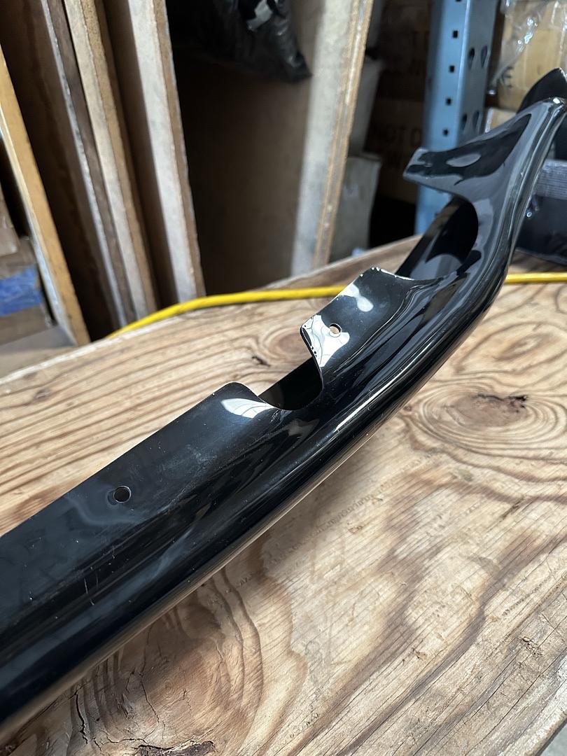01-03 Ford F150 / 97-02 Expedition Hood Bug Deflector Glossy Black