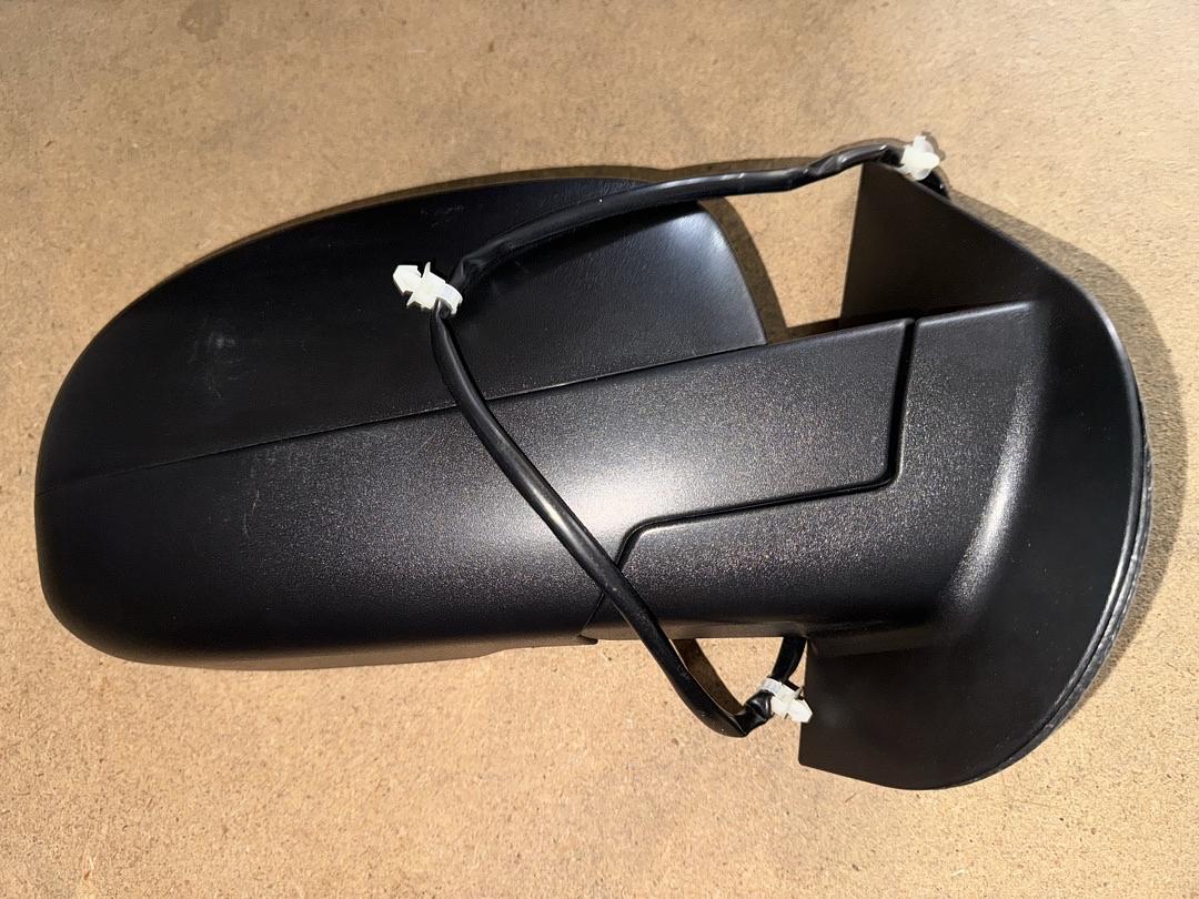 07-13 Chevy Silverado GMC Sierra Single Passenger Right Side
