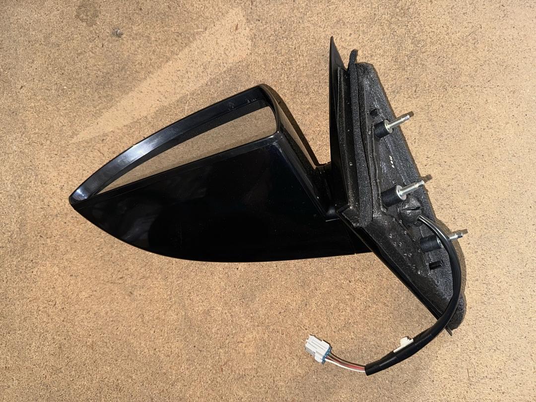 06-13 Chevy Impala Driver Left side Mirror