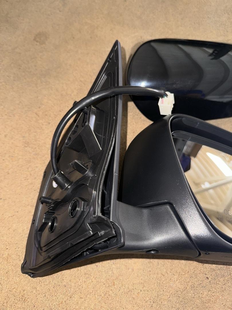14-19 Corolla Sedan 17-18 Corolla iM Passenger Right Side Mirror