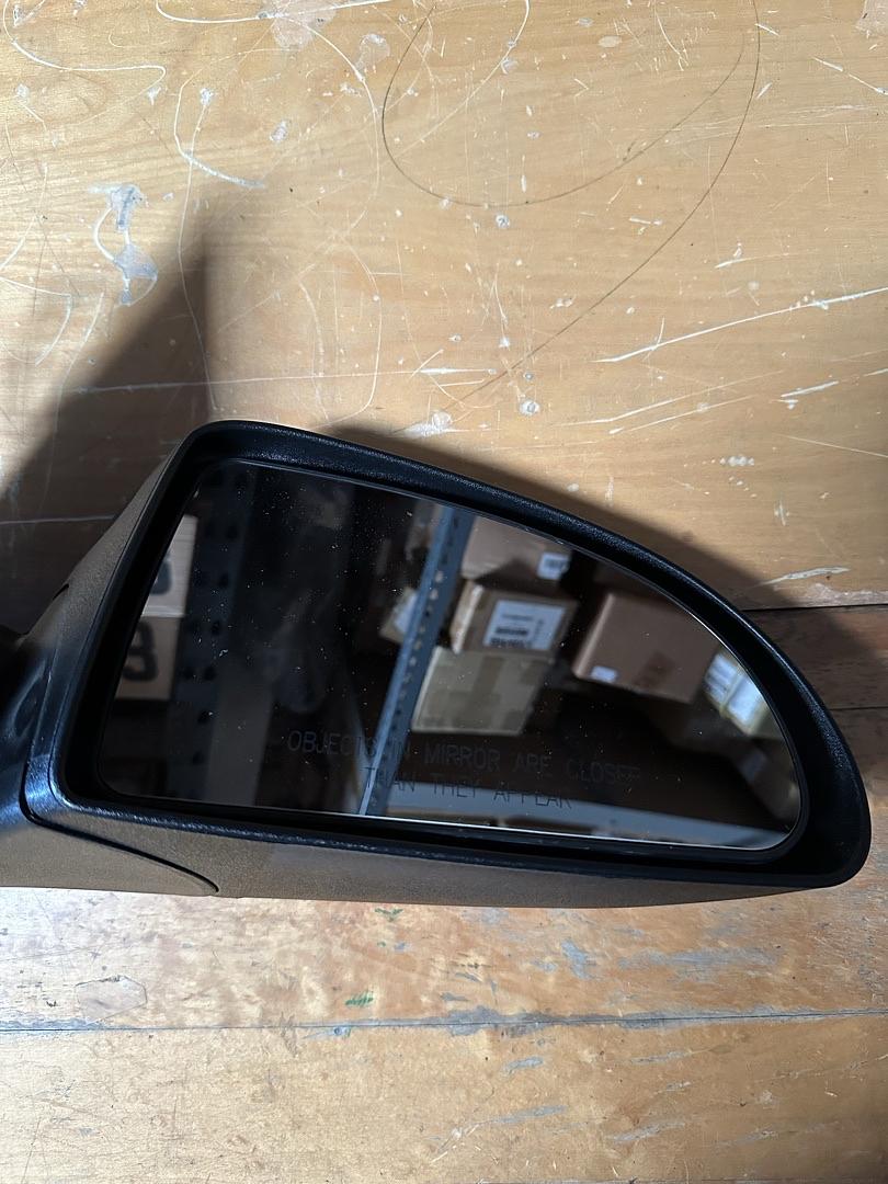 05-10 Chevy Colbat Coupe Passenger Right Side Black Single Mirror