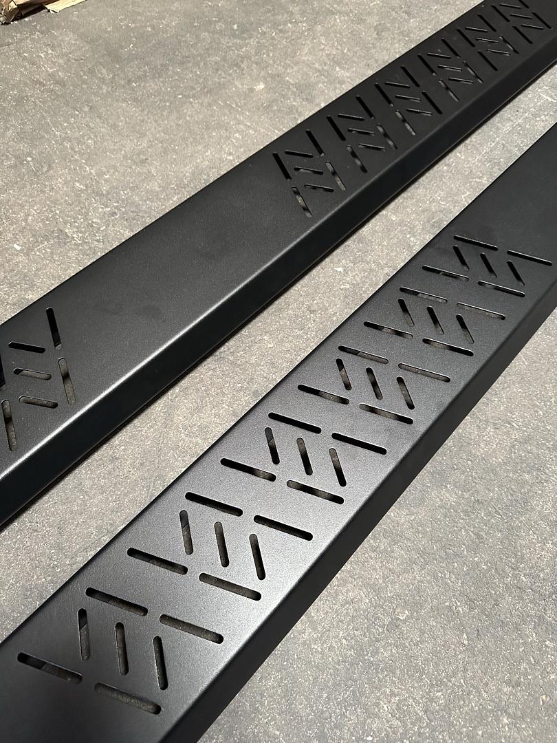 18-21 Jeep Wrangler JL Powder Coated Side Step Running Board
