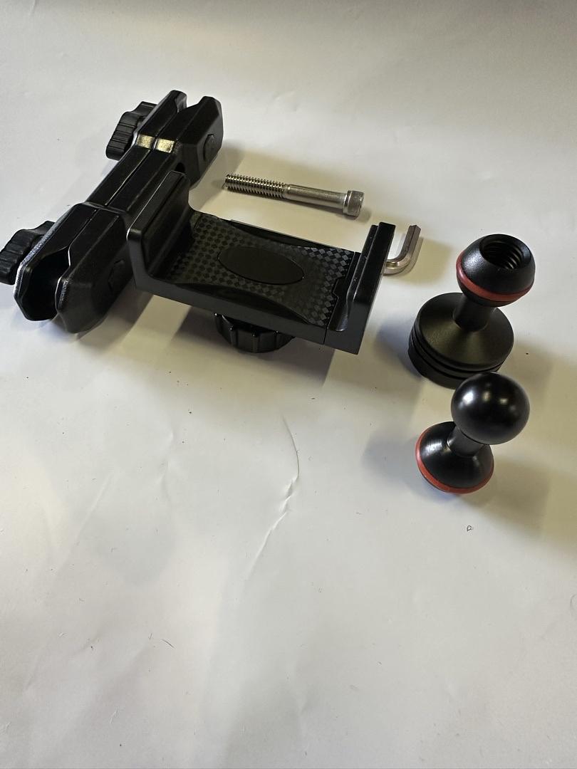 Dash phone mount holder for Ford Bronco Acessories 21-24 2dr & 4dr