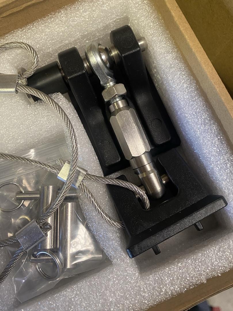 ‚úÖB07KZLY9SV 97-06 Jeep Wrangelr JL Bestaoo Hood Latches Eliminates Hood Flutter